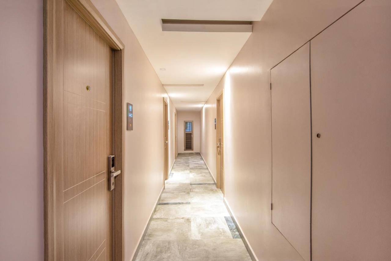 Triton Prestige Seaview And Spa Maafushi Exterior foto